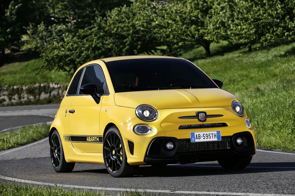 geänderte Front des Abarth 595 ab Herbst 2016