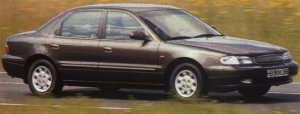 Kia Clarus (1996-2003) <br />4-tr. Stufenheck-Limousine