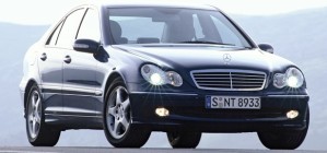 Mercedes-Benz C-Class (2000-2007) <br />4-tr. Stufenheck-Limousine