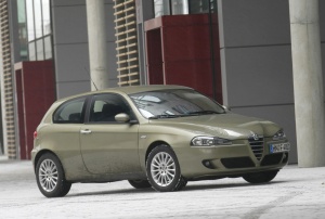 Alfa Romeo 147 (2000-2010) <br />1.Facelift<br />3-tr. Fließheck-Limousine