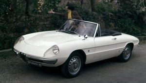 Alfa Romeo Spider (1966-1993) <br />2-tr. Cabrio