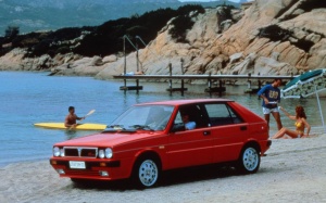Lancia Delta (1979-1994) <br />1.Facelift<br />5-tr. Fließheck-Limousine