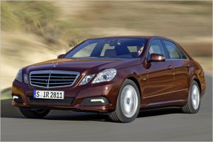 Mercedes-Benz E-Klasse (2009-?) <br />4-tr. Stufenheck-Limousine