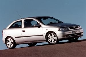 Opel Astra (1998-2004) <br />3-tr. Fließheck-Limousine