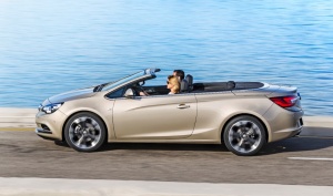 Opel Cascada (2013-?) <br />2-tr. Cabrio