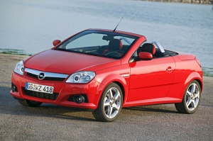 Opel Tigra (2004-2009) <br />2-tr. Cabrio<br />»TwinTop«