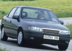 Opel Vectra (1988-1995) <br />4-tr. Stufenheck-Limousine