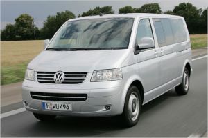 Volkswagen Multivan / Caravelle / Transporter (2003-?) <br />1.Facelift<br />5-tr. Kleinbus/Kastenwagen<br />»lang«