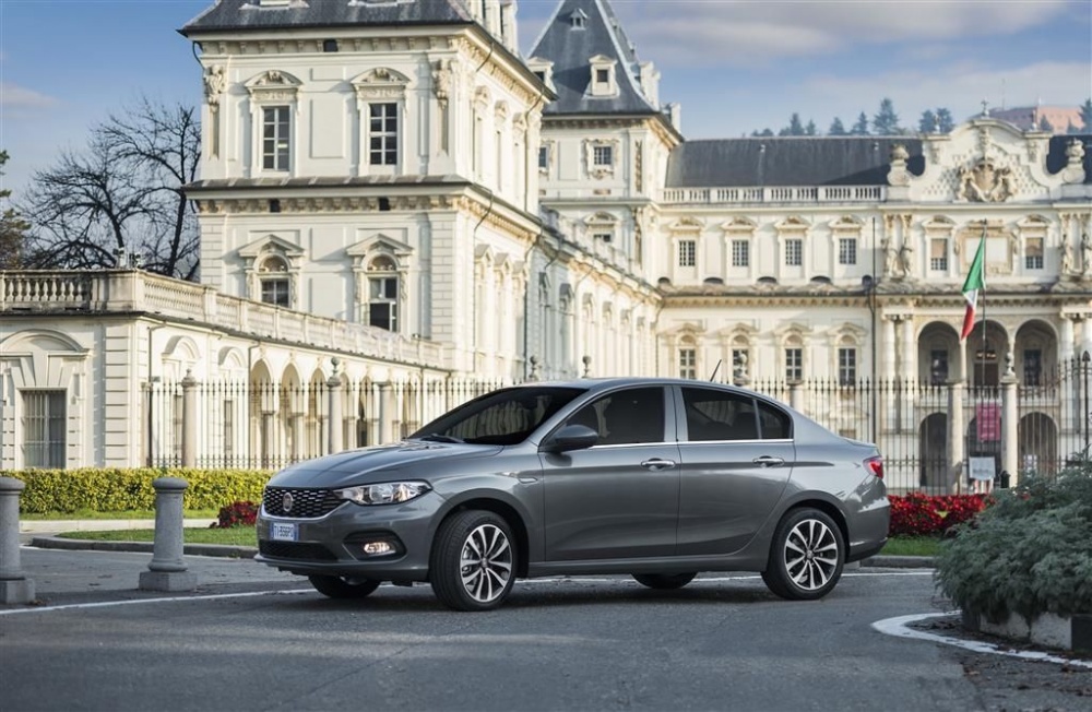 Vorerst als Stufenheck lieferbar: Der neue Fiat Tipo