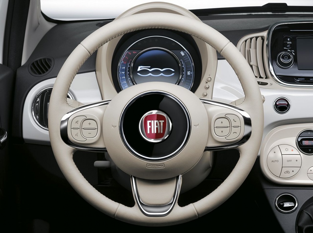 Neuer Digitaltacho im Fiat 500