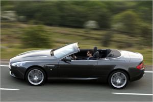 Aston Martin DB9 (2004-?) <br />1.Facelift<br />2-tr. Cabrio<br />»Volante«