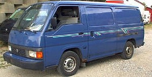 Nissan Urvan (1982-1996) <br />1.Facelift<br />5-tr. Kleinbus/Kastenwagen