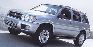 Nissan Pathfinder (1998-2004) <br />1.Facelift<br />5-tr. Geländewagen