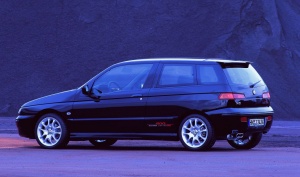 Alfa Romeo 145/146 (1994-2000) <br />1.Facelift<br />3-tr. Fließheck-Limousine<br />»145«