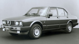 Alfa Romeo Alfetta (1972-1984) <br />3.Facelift<br />4-tr. Stufenheck-Limousine<br />»QV«