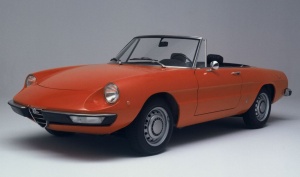 Alfa Romeo Spider (1966-1993) <br />1.Facelift<br />2-tr. Cabrio