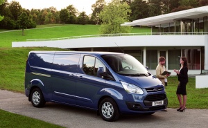 Ford Custom (2012-?) <br />3-tr. Kleinbus/Kastenwagen<br />»Transit Custom«