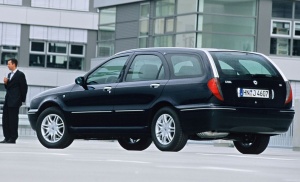 Lancia Lybra (1999-2006) <br />5-tr. Kombi-Limousine<br />»Station Wagon«