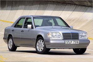 Mercedes-Benz 200-500 / E-Klasse (1984-1995) <br />2.Facelift<br />4-tr. Stufenheck-Limousine<br />»E-Class«