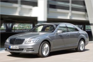 Mercedes-Benz S-Klasse (2005-2013) <br />1.Facelift<br />4-tr. Stufenheck-Limousine