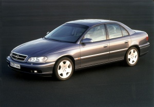 Opel Omega (1993-2003) <br />1.Facelift<br />4-tr. Stufenheck-Limousine