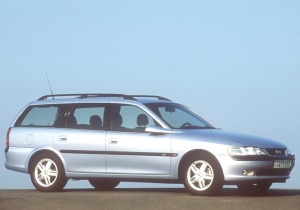 Opel Vectra (1995-2002) <br />5-tr. Kombi-Limousine<br />»Caravan«