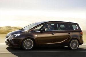 Opel Zafira (2011-2019) <br />5-tr. Großraum-Limousine<br />»Tourer«