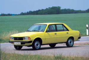 Peugeot 305 (1977-1988) <br />4-tr. Stufenheck-Limousine