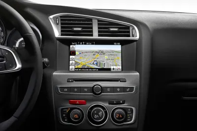 Auch neu: Sieben-Zoll Touchscreen