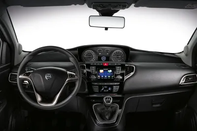 Jetzt mit Uconnect-System: Der Lancia Ypsilon