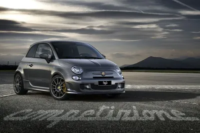 Als Competizione leistet der 1,4 Liter Motor ganze 180 PS