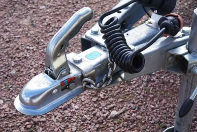 Einen Anhänger fürs Auto kaufen: Worauf achten?