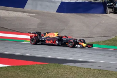 Formel 1: Opfert Mercedes sein Werksteam?