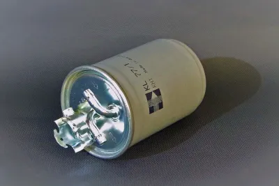 Regelmäßige Kontrolle und Pflege des Autos: Wie funktioniert ein Kraftstofffilter?